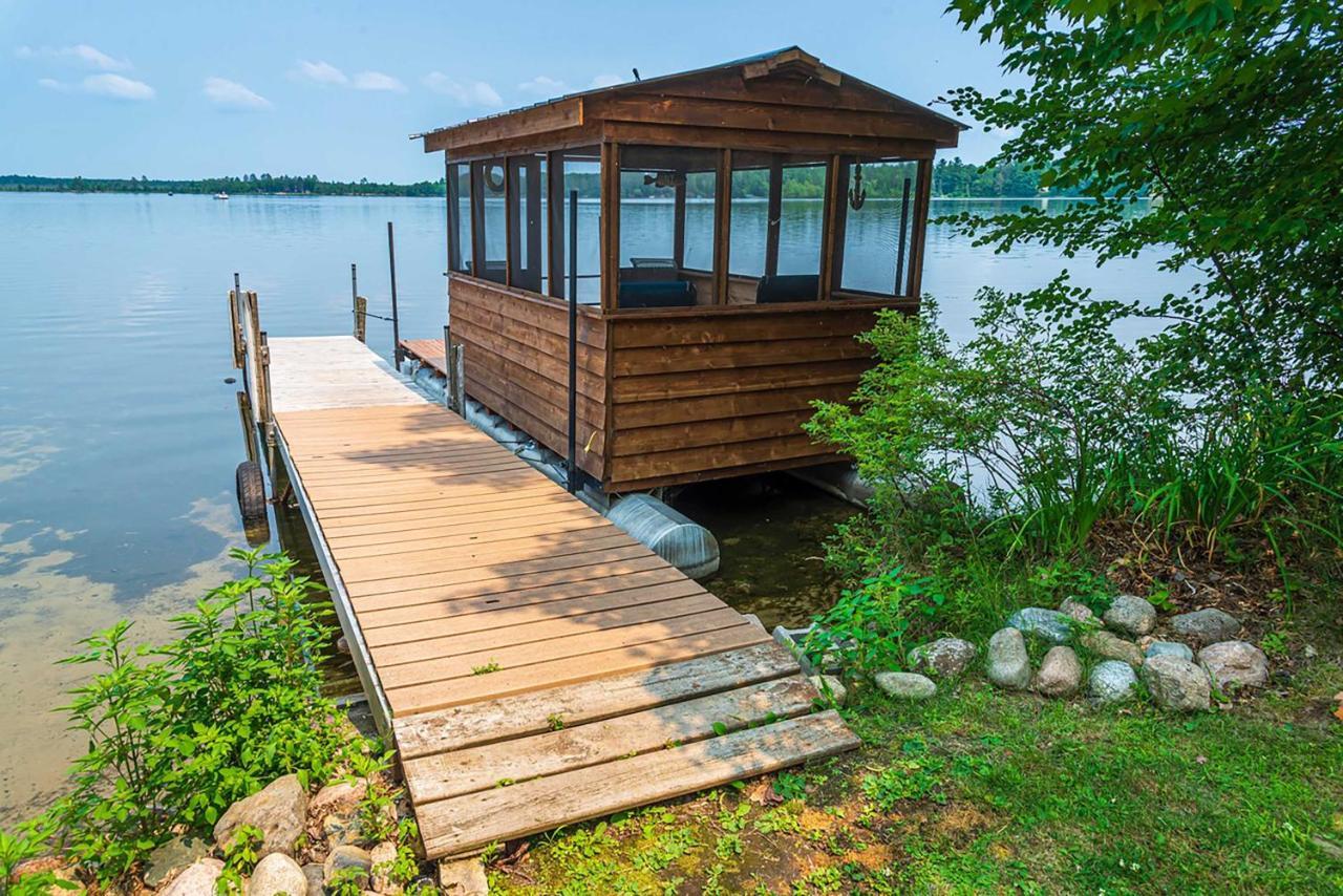 Pequot Lakes Cabin With Dock On Loon Lake! エクステリア 写真